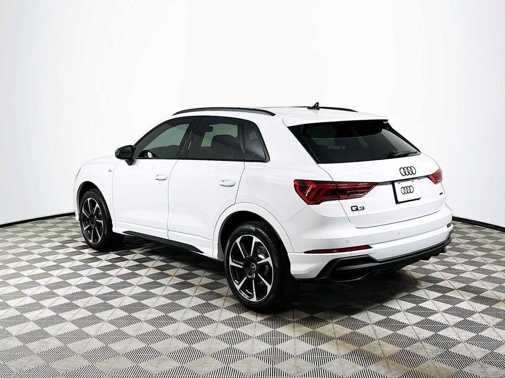 new 2025 Audi Q3 car, priced at $45,565