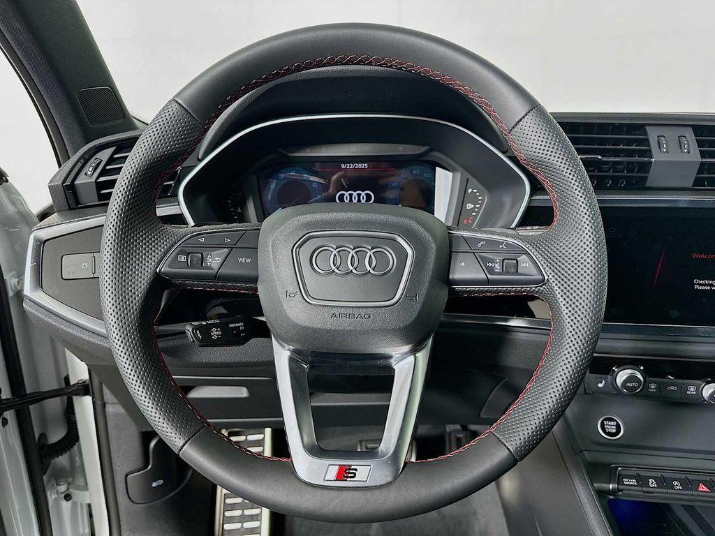 new 2025 Audi Q3 car, priced at $45,565