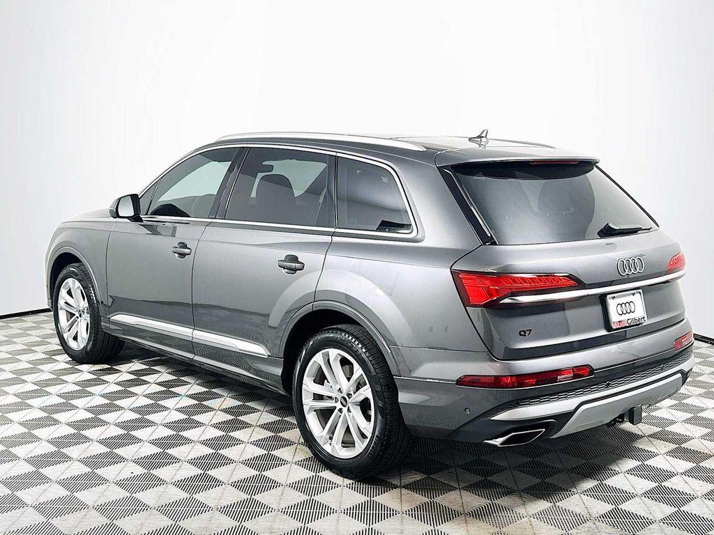 used 2025 Audi Q7 car, priced at $64,300