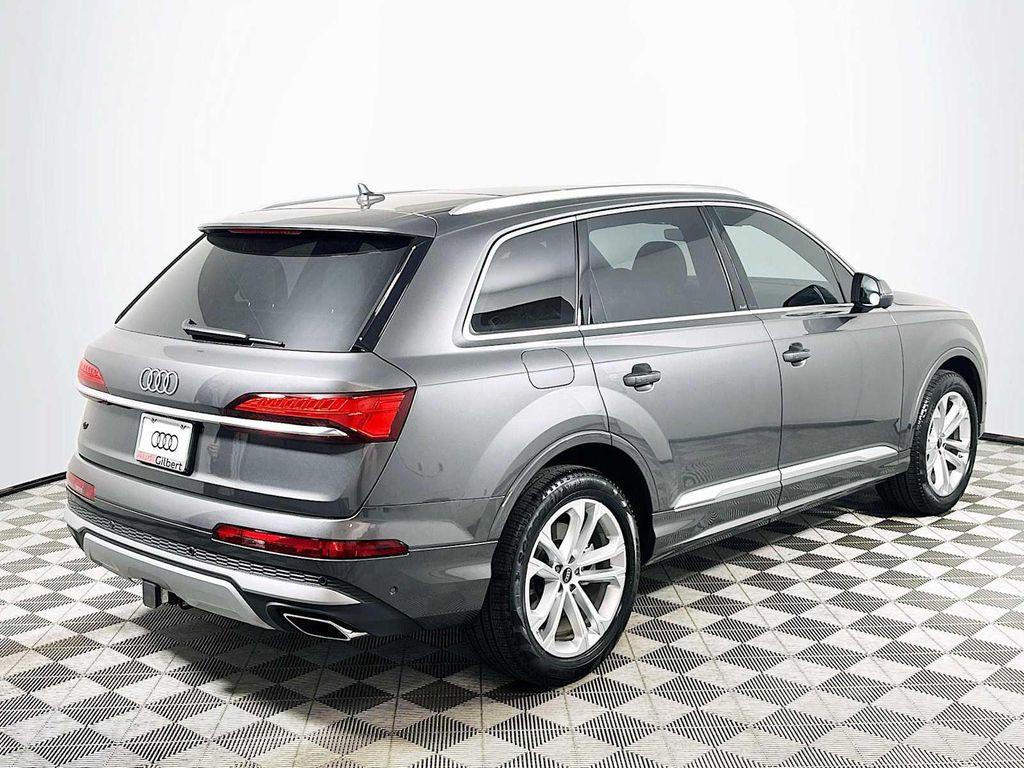 used 2025 Audi Q7 car, priced at $64,300
