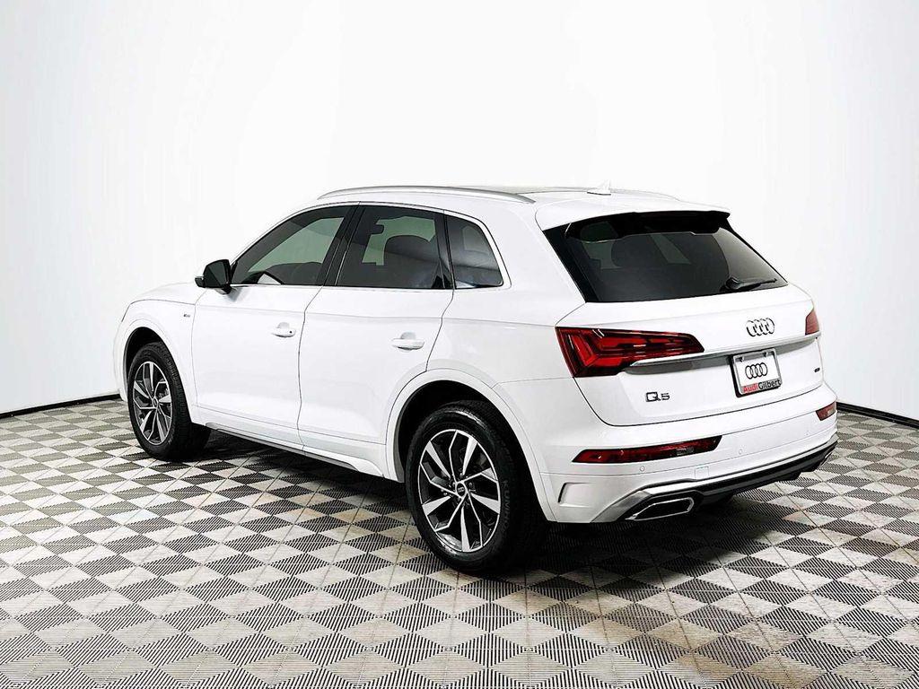 used 2025 Audi Q5 car, priced at $50,400