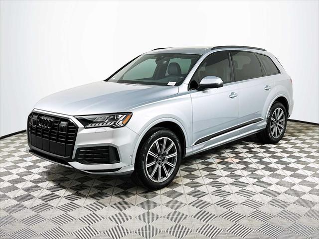 used 2024 Audi Q7 car, priced at $59,700