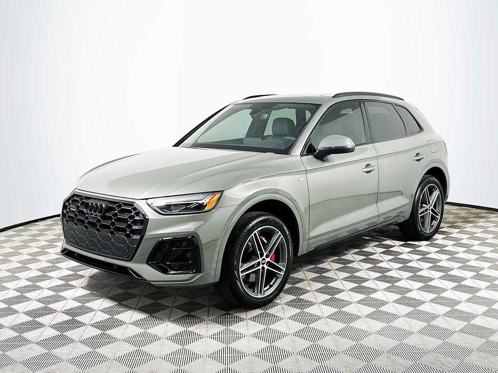 new 2025 Audi Q5 car, priced at $59,885