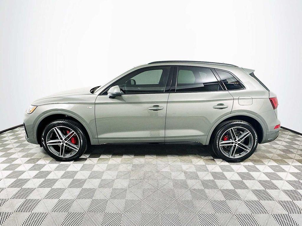 new 2025 Audi Q5 car, priced at $59,885