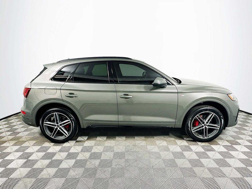 new 2025 Audi Q5 car, priced at $59,885