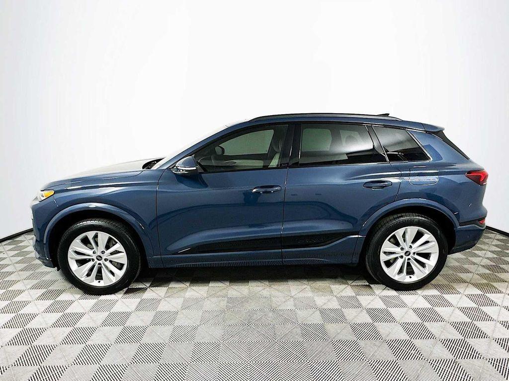 new 2025 Audi Q6 e-tron car, priced at $59,660