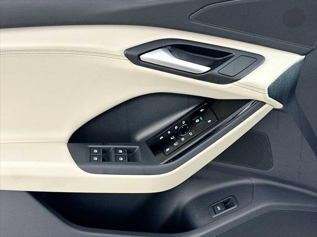 new 2025 Audi Q6 e-tron car, priced at $70,660