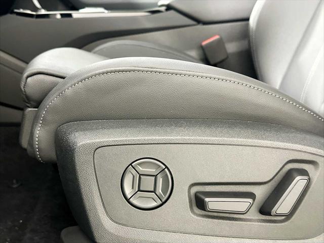 new 2025 Audi Q6 e-tron car, priced at $76,010