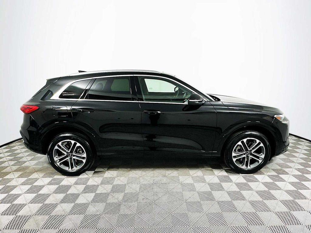 new 2025 Audi Q5 car, priced at $57,760