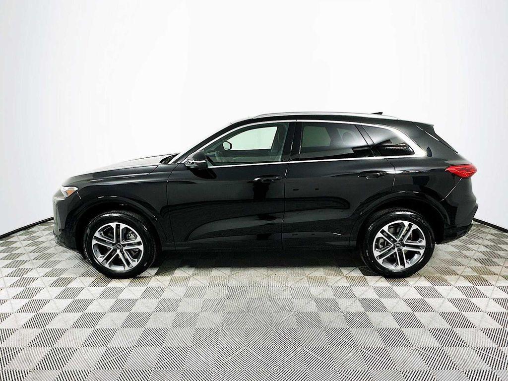 new 2025 Audi Q5 car, priced at $57,760