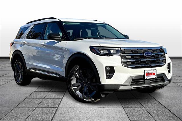 new 2025 Ford Explorer car, priced at $47,500