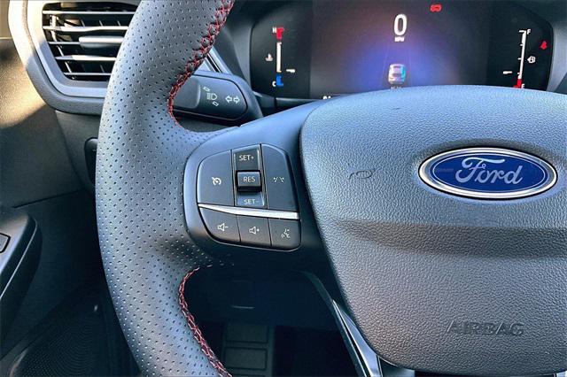 new 2025 Ford Escape car, priced at $33,470