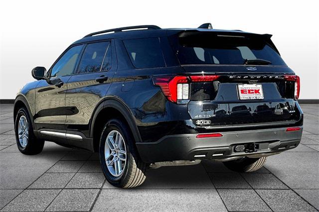 new 2025 Ford Explorer car, priced at $41,950