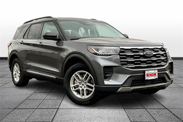 new 2025 Ford Explorer car, priced at $42,350