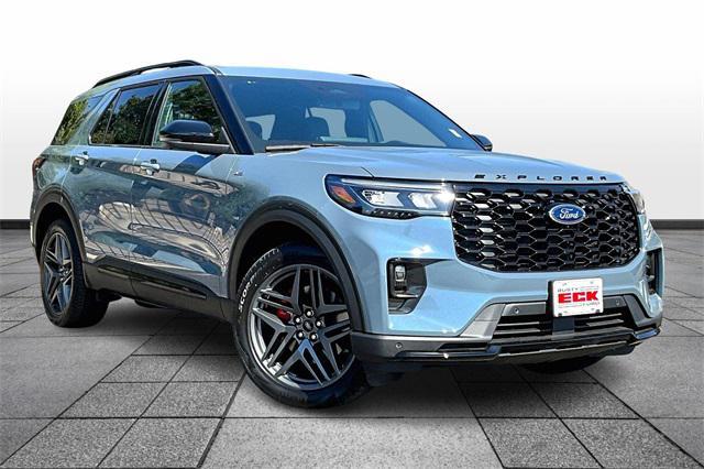 new 2025 Ford Explorer car, priced at $53,035