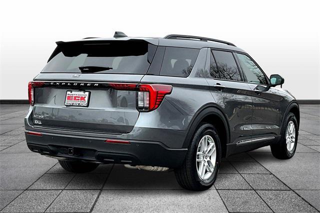 new 2025 Ford Explorer car, priced at $39,950