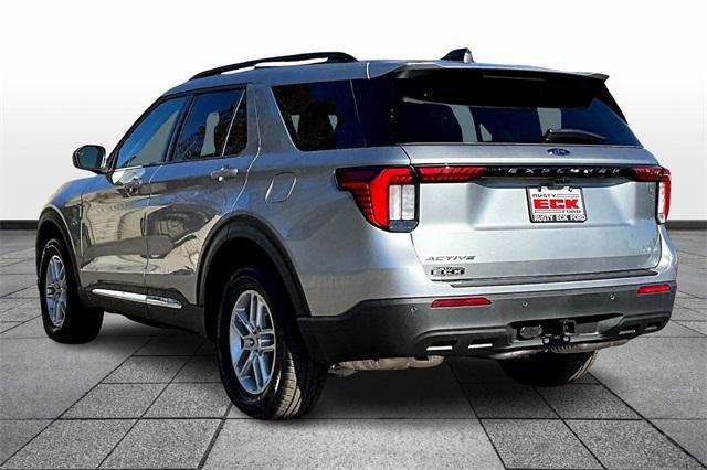 new 2025 Ford Explorer car, priced at $42,350