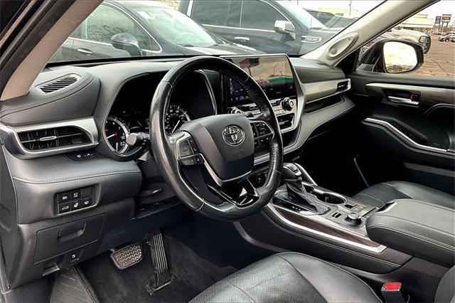 used 2021 Toyota Highlander car, priced at $38,310