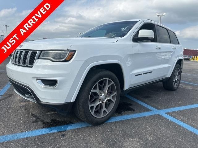 used 2018 Jeep Grand Cherokee car, priced at $21,589