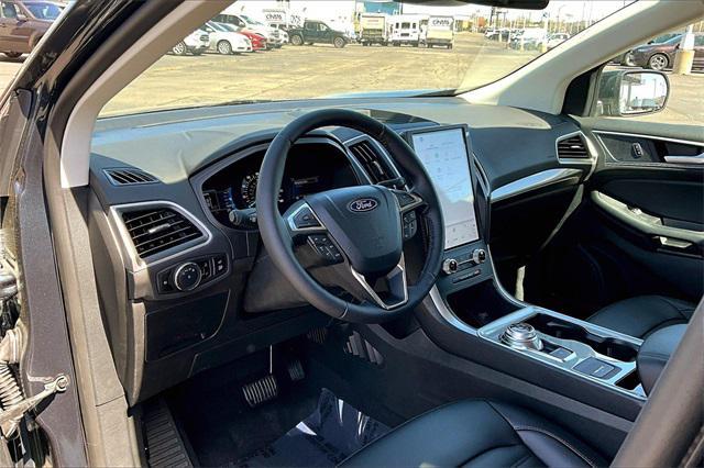 new 2024 Ford Edge car, priced at $37,385