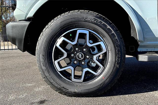 new 2024 Ford Bronco car, priced at $51,325