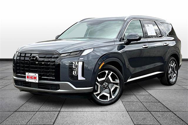 used 2024 Hyundai Palisade car, priced at $45,222