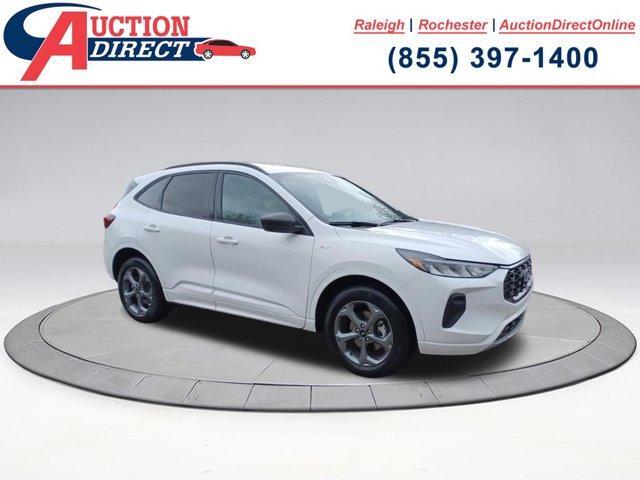 used 2023 Ford Escape car, priced at $28,299