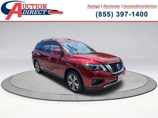 used 2020 Nissan Pathfinder car, priced at $29,999