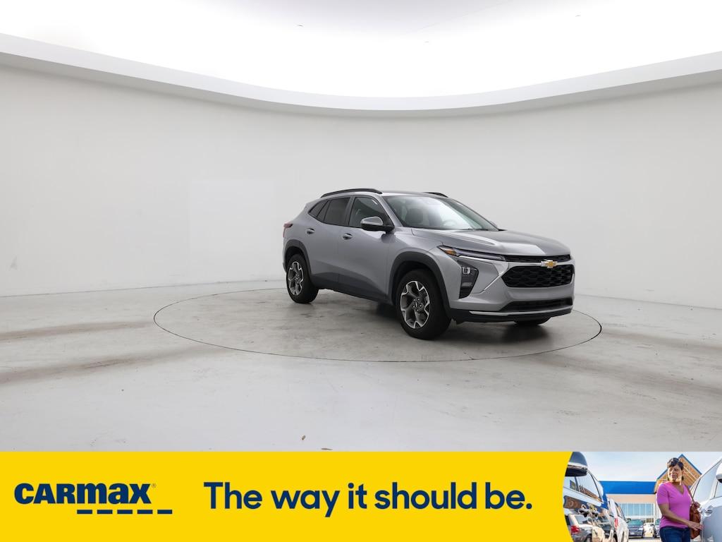 used 2024 Chevrolet Trax car, priced at $24,998