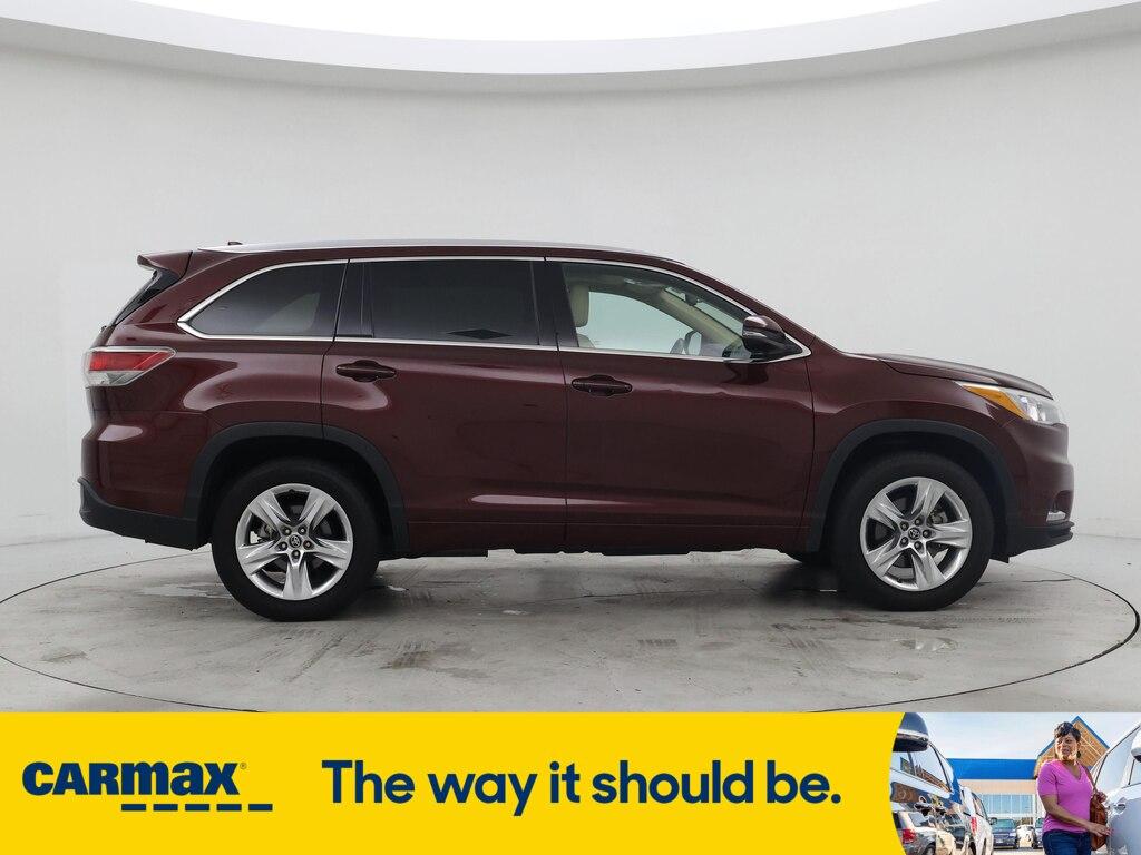 used 2016 Toyota Highlander car, priced at $31,998