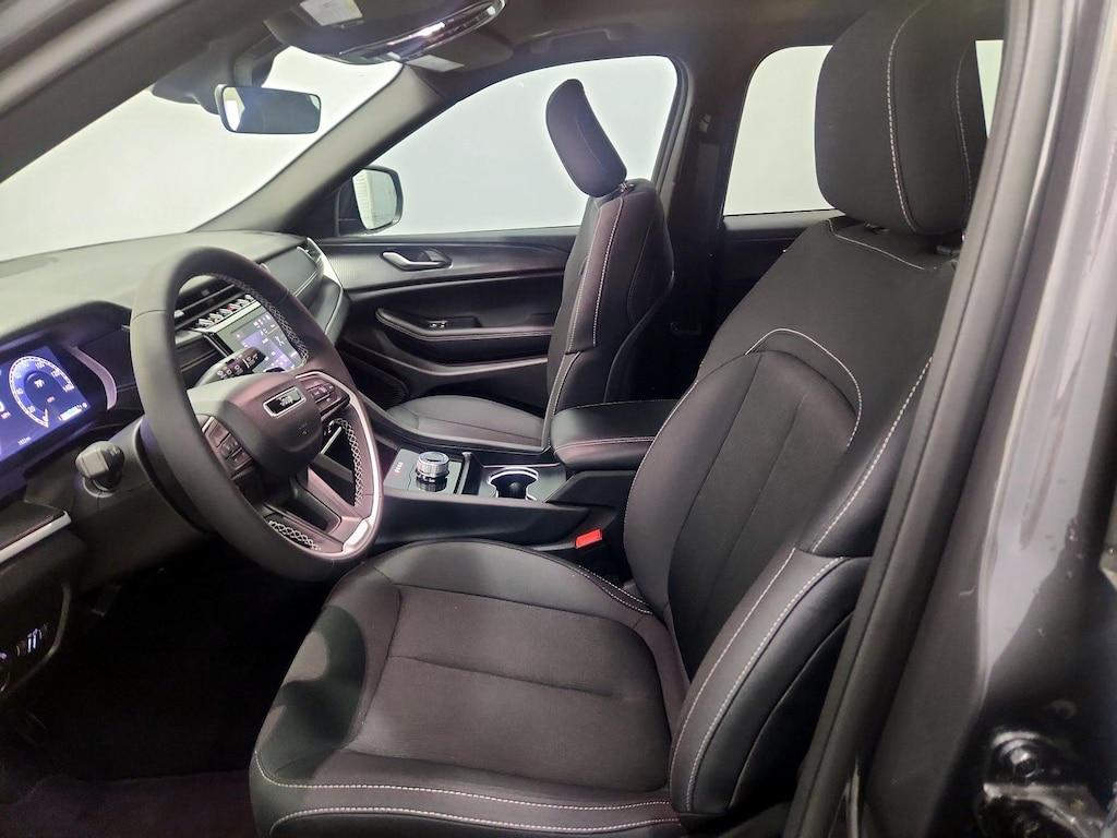 used 2025 Jeep Grand Cherokee L car, priced at $38,998