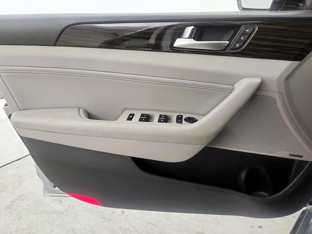 used 2017 Hyundai Sonata Hybrid car, priced at $16,998