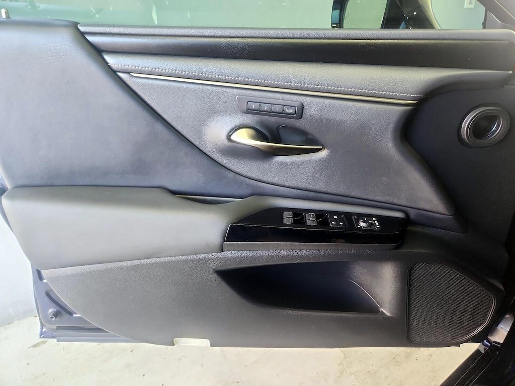 used 2022 Lexus ES 350 car, priced at $26,998