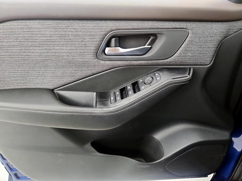 used 2022 Nissan Rogue car, priced at $24,998