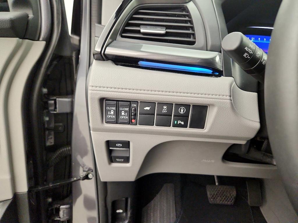 used 2024 Honda Odyssey car, priced at $49,998