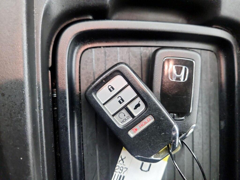 used 2021 Honda CR-V car, priced at $26,998