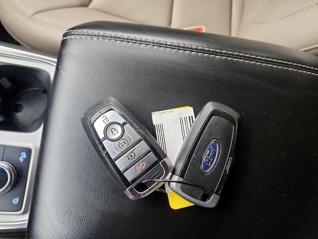 used 2023 Ford Explorer car, priced at $31,998
