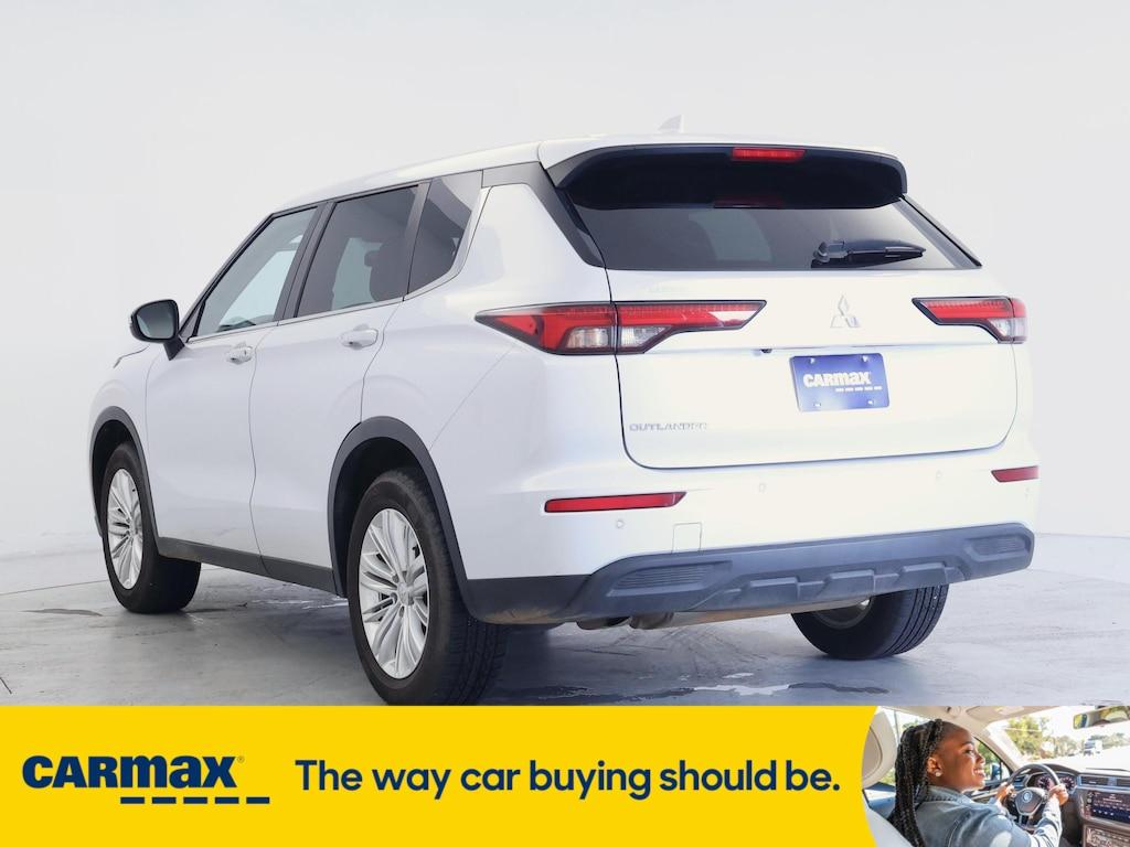 used 2023 Mitsubishi Outlander car, priced at $23,998