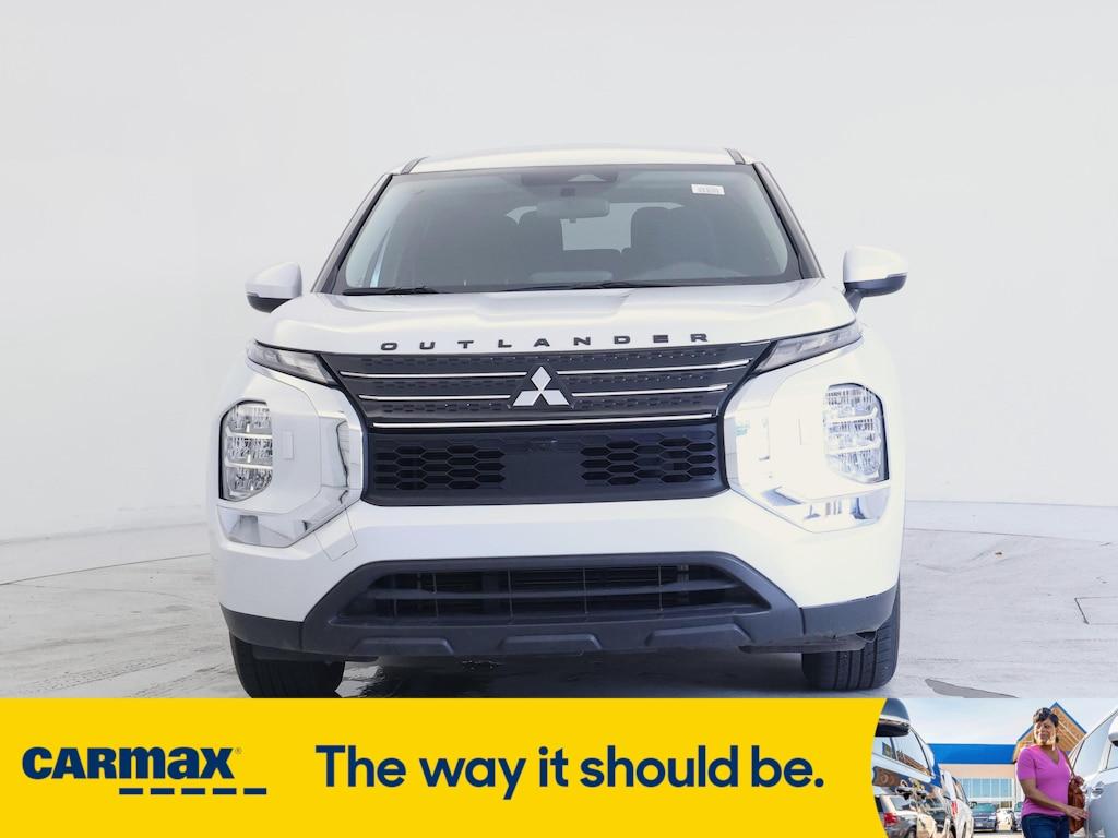 used 2023 Mitsubishi Outlander car, priced at $23,998