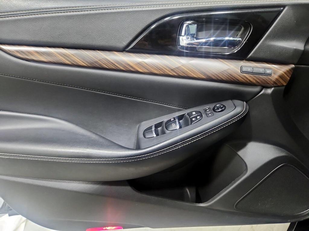 used 2016 Nissan Maxima car, priced at $20,998
