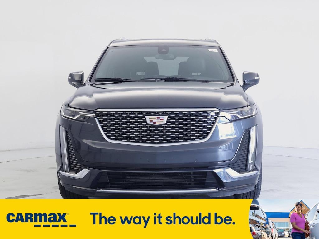 used 2021 Cadillac XT6 car, priced at $37,998