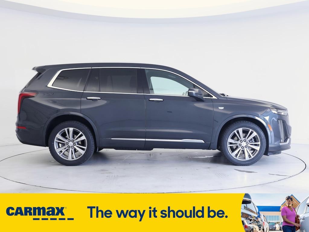 used 2021 Cadillac XT6 car, priced at $37,998