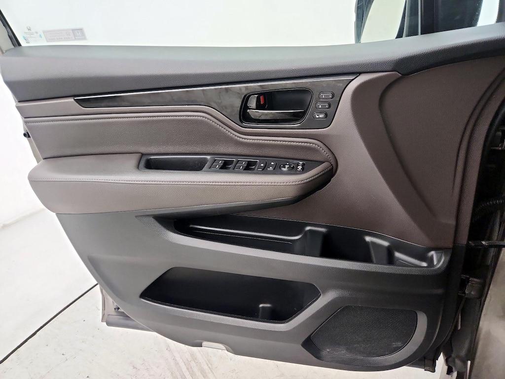used 2023 Honda Odyssey car, priced at $37,998