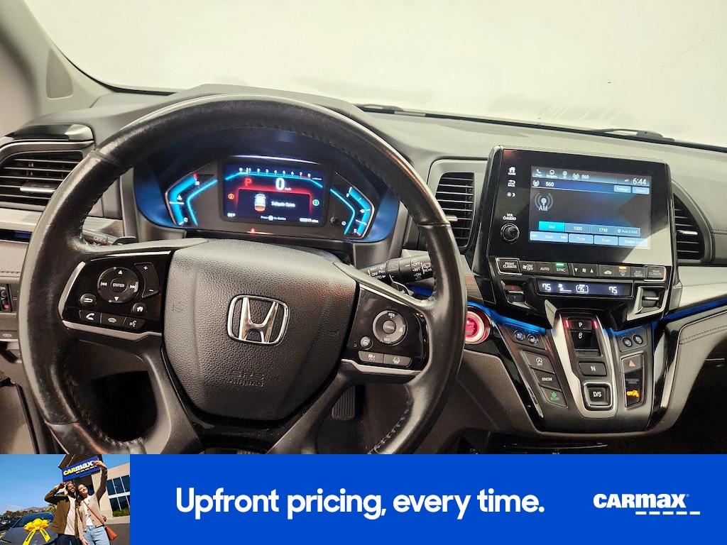 used 2023 Honda Odyssey car, priced at $37,998