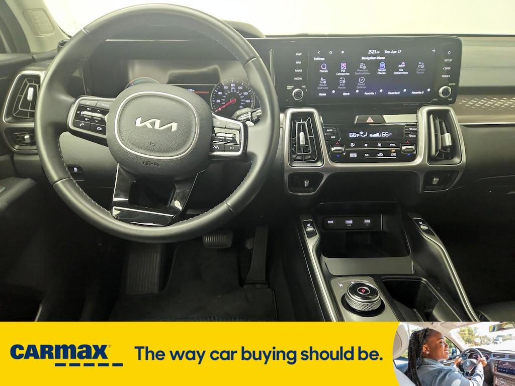 used 2022 Kia Sorento Hybrid car, priced at $28,998