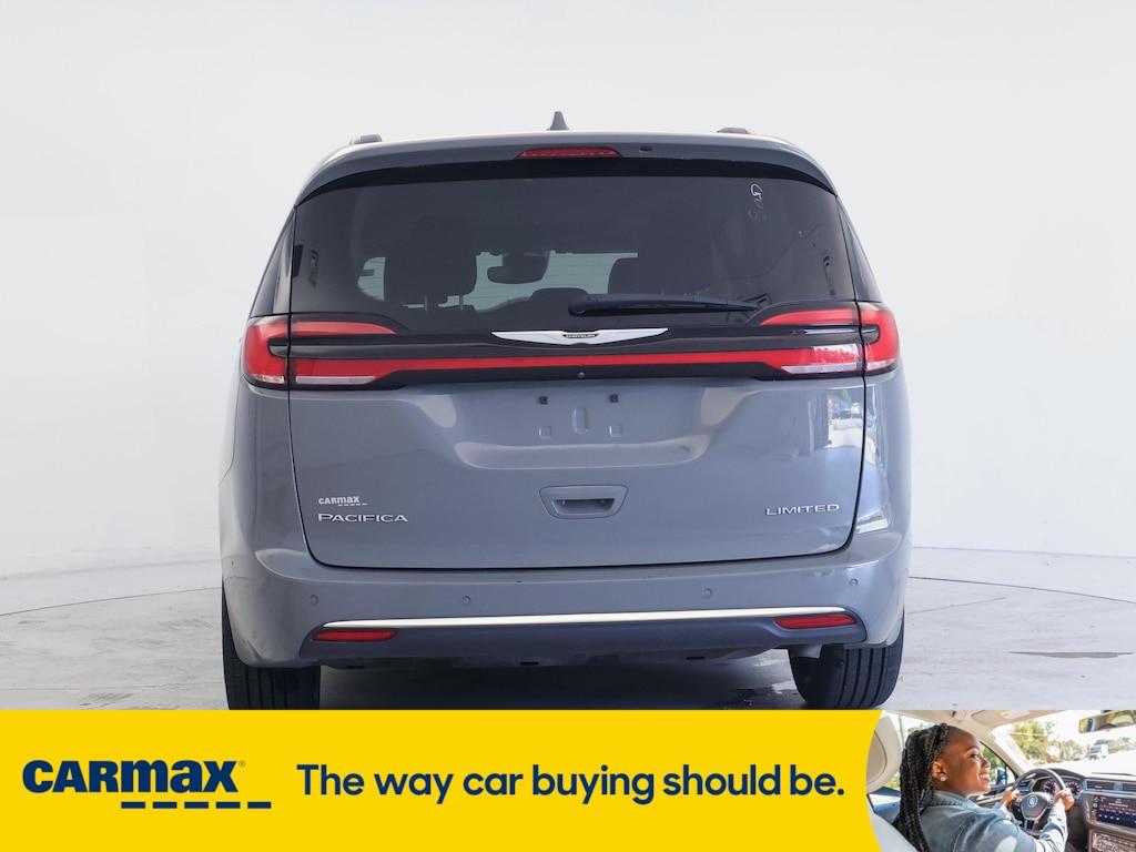 used 2022 Chrysler Pacifica car, priced at $27,998