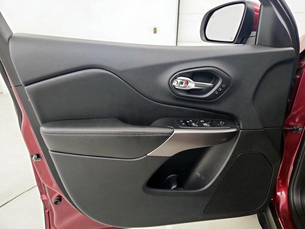 used 2020 Jeep Cherokee car, priced at $20,998