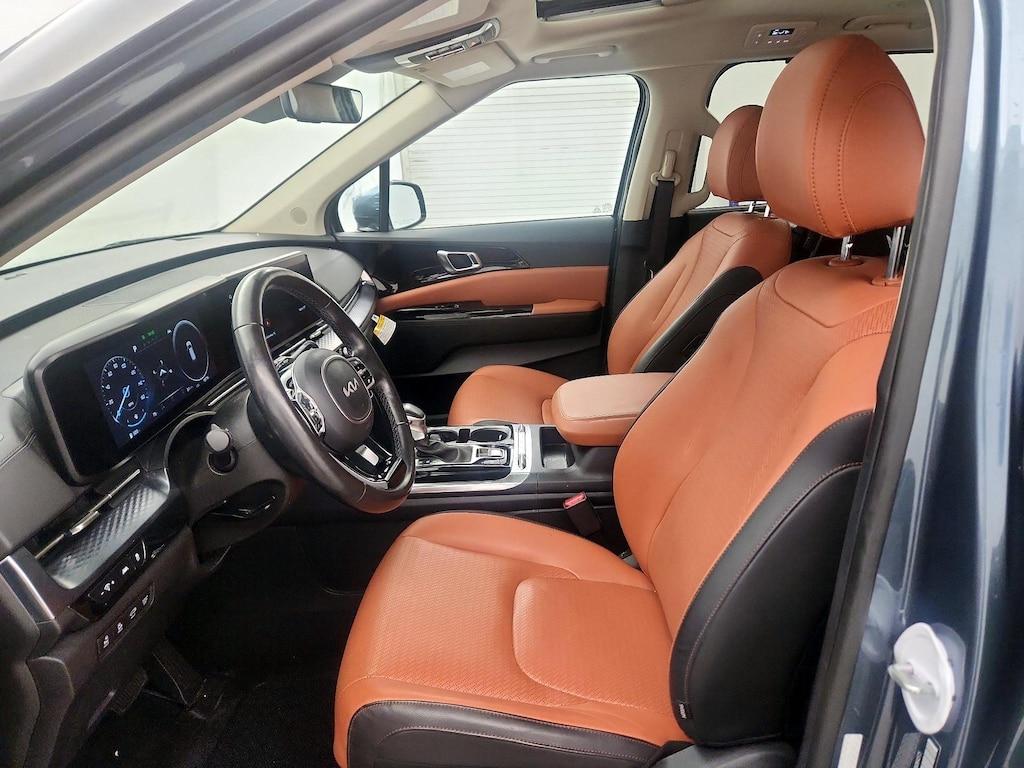 used 2024 Kia Carnival car, priced at $45,998