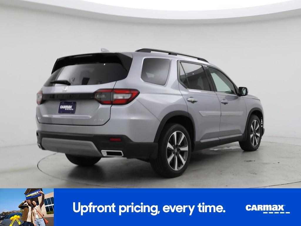 used 2023 Honda Pilot car, priced at $46,998