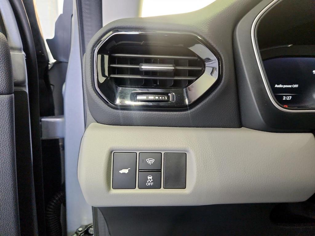used 2023 Honda Pilot car, priced at $46,998